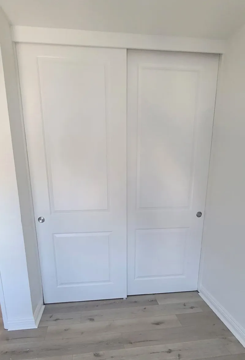 Carrara sliding closet door